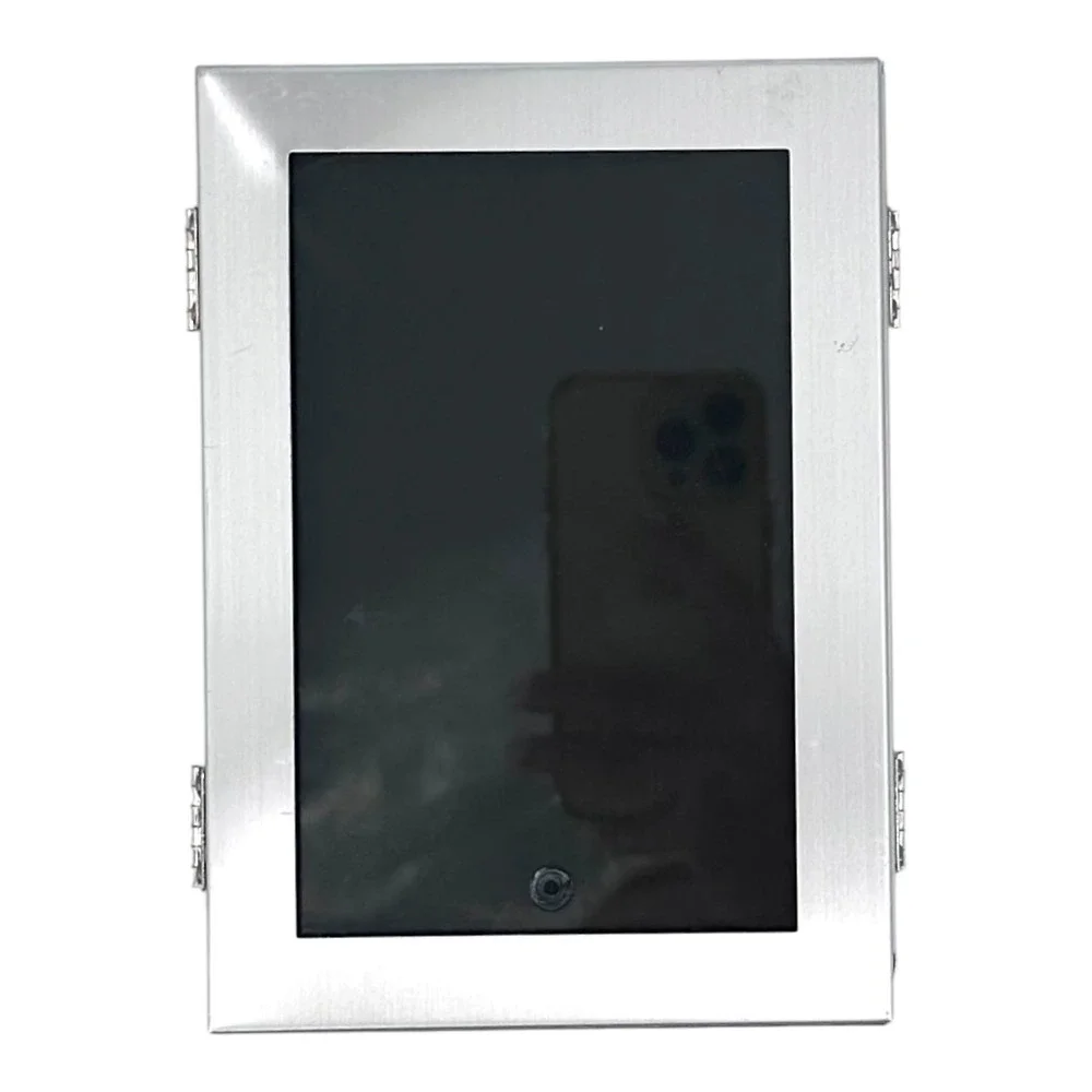 Unbranded brushed silver